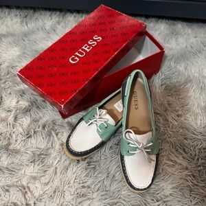 GUESS Women's Green and White Boat Shoes